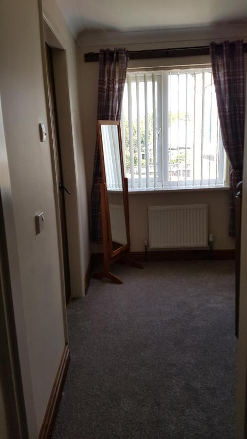 Pet Friendly Beautiful Detached Cottage Close To Spurn Point, Easington And Withersea キングストン・アポン・ハル エクステリア 写真